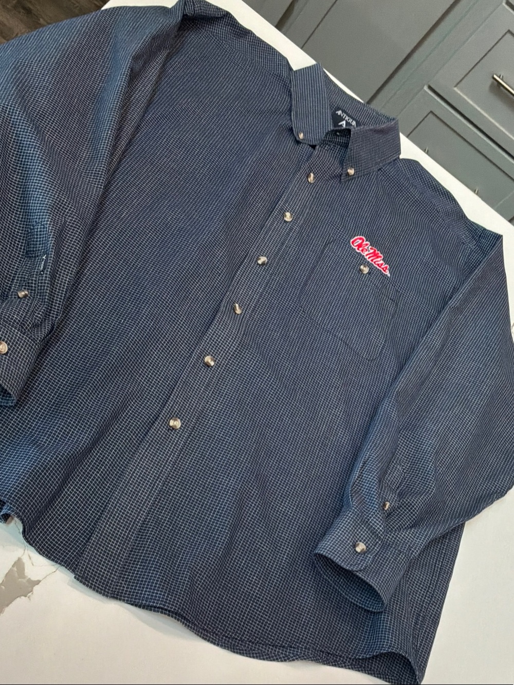 Ole Miss University Antigua XL Men’s Navy MicroCheck ButtonDown Shirt Chest Logo